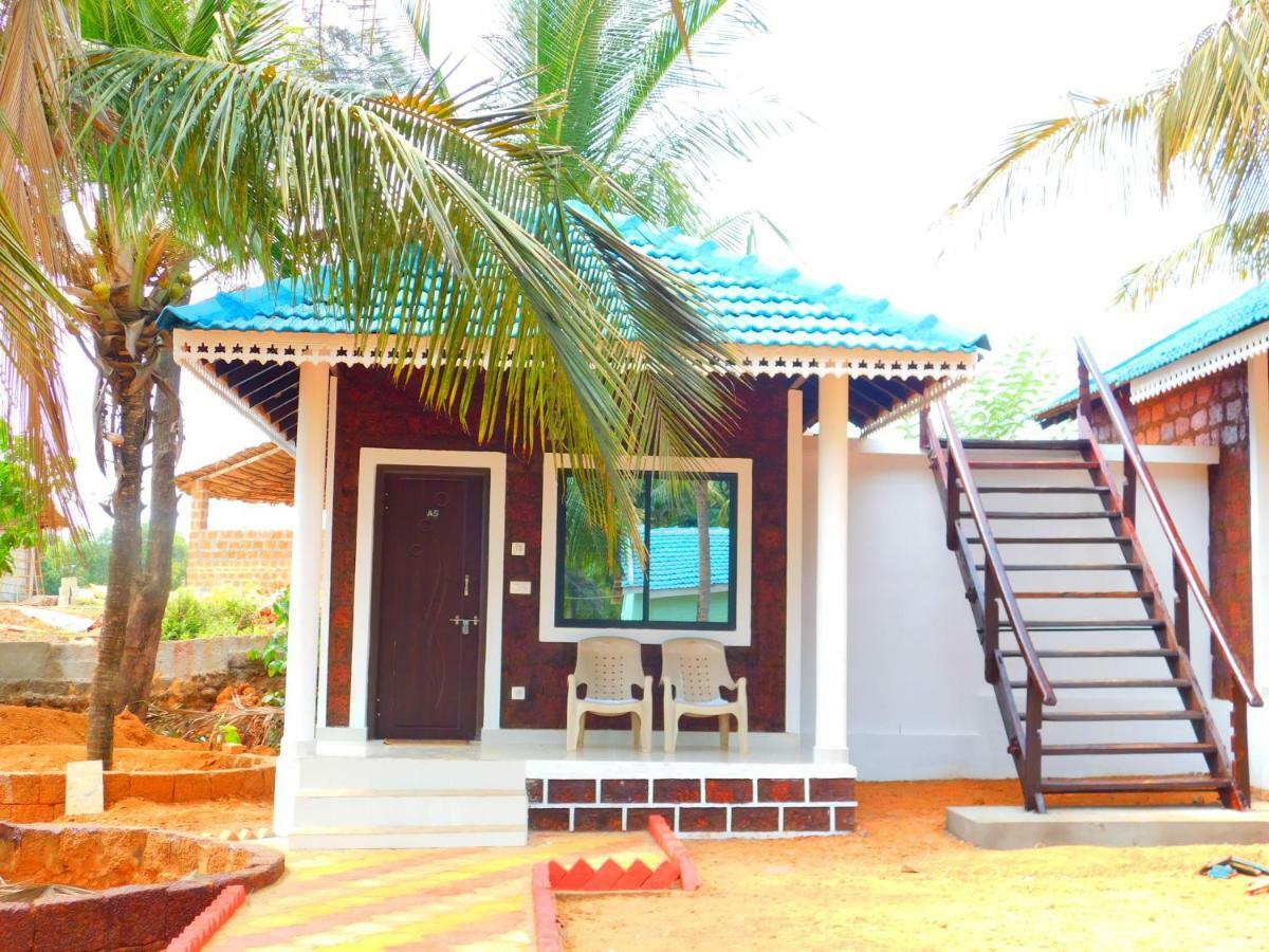 Coconut Tree Resort Gokarna  Exterior foto